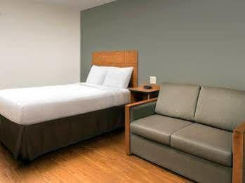 Value Place Cleveland Oh Hotel Exterior photo